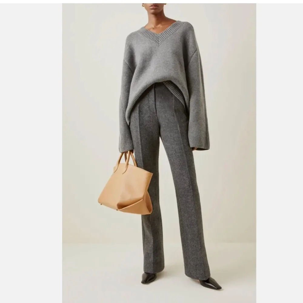 Khaite Isabelle Stone Gray Cashmere Sweater Size XS Authentic NEW W. TAGS $1680 - Picture 7 of 8